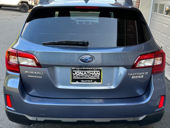 Used-2016-Subaru-Outback-25i-Limited-AWD