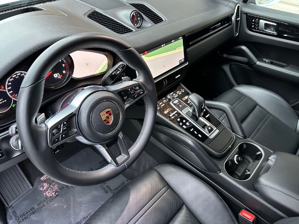 Used-2019-Porsche-Cayenne-S