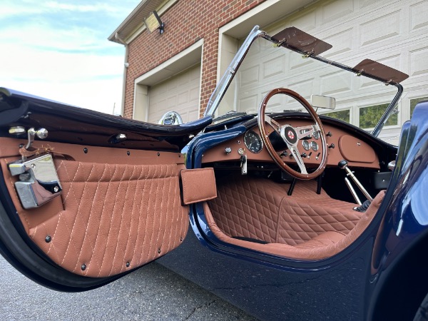 New-1965-Superformance-MKIII-Roadster