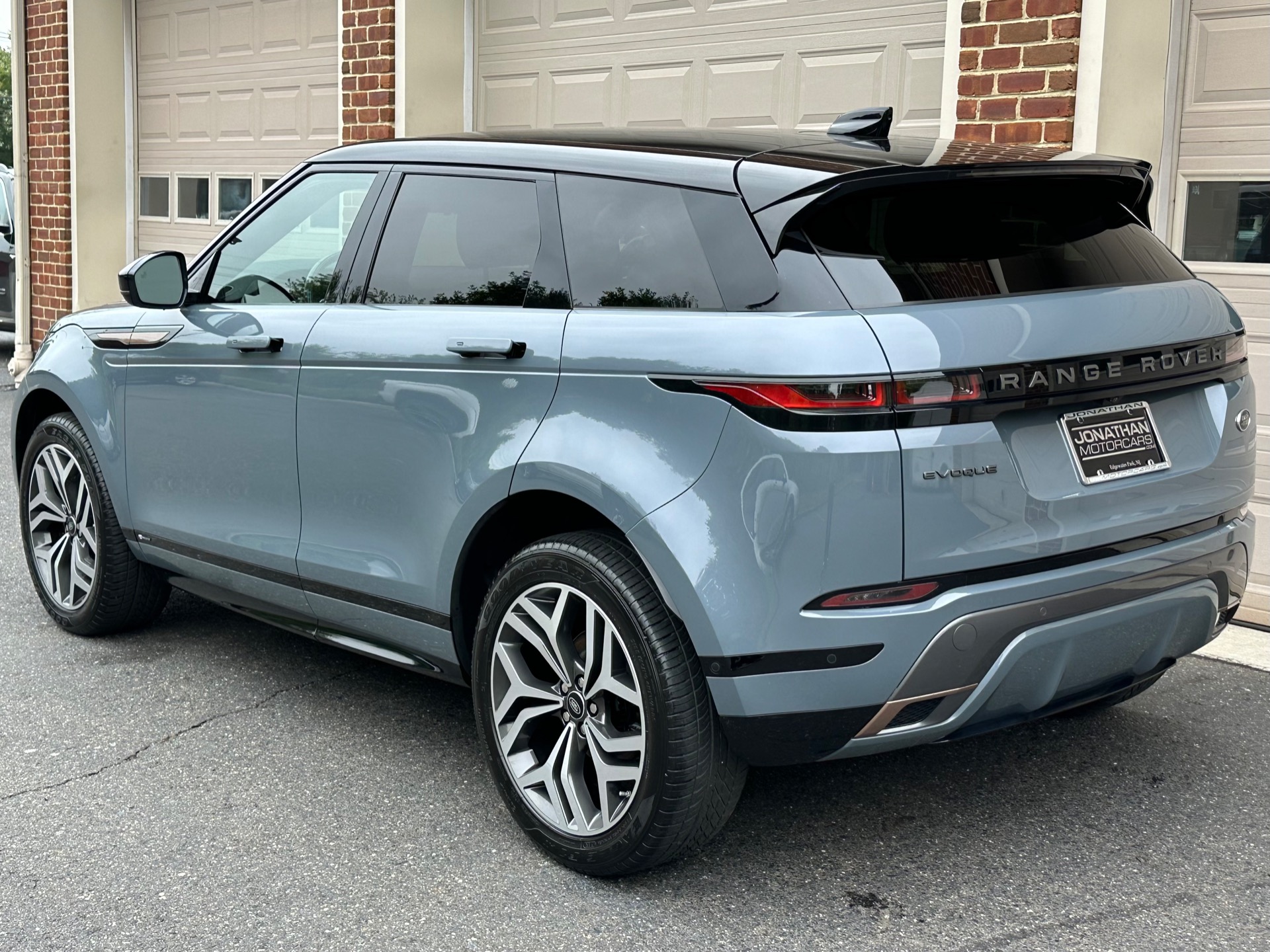Used-2020-Land-Rover-Range-Rover-Evoque-First-Edition