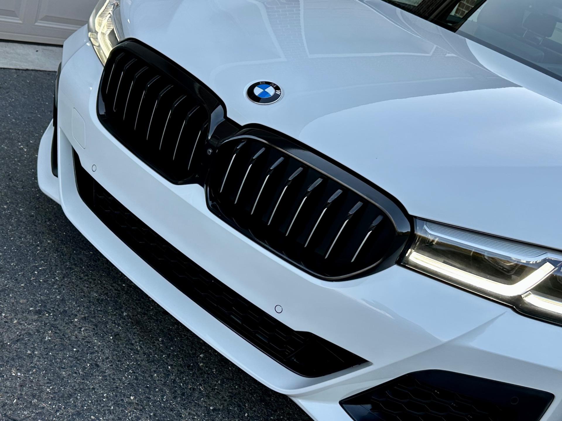 Used-2021-BMW-5-Series-540i-xDrive