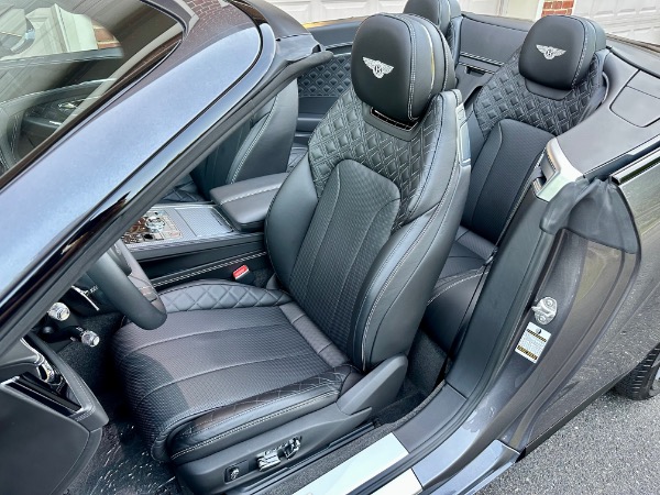 Used-2022-Bentley-Continental-GTC-V8