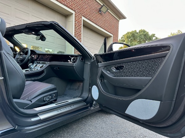 Used-2022-Bentley-Continental-GTC-V8
