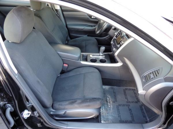 Used-2015-Nissan-Altima-25-SV---BACKUP-CAMERA---BLUETOOTH