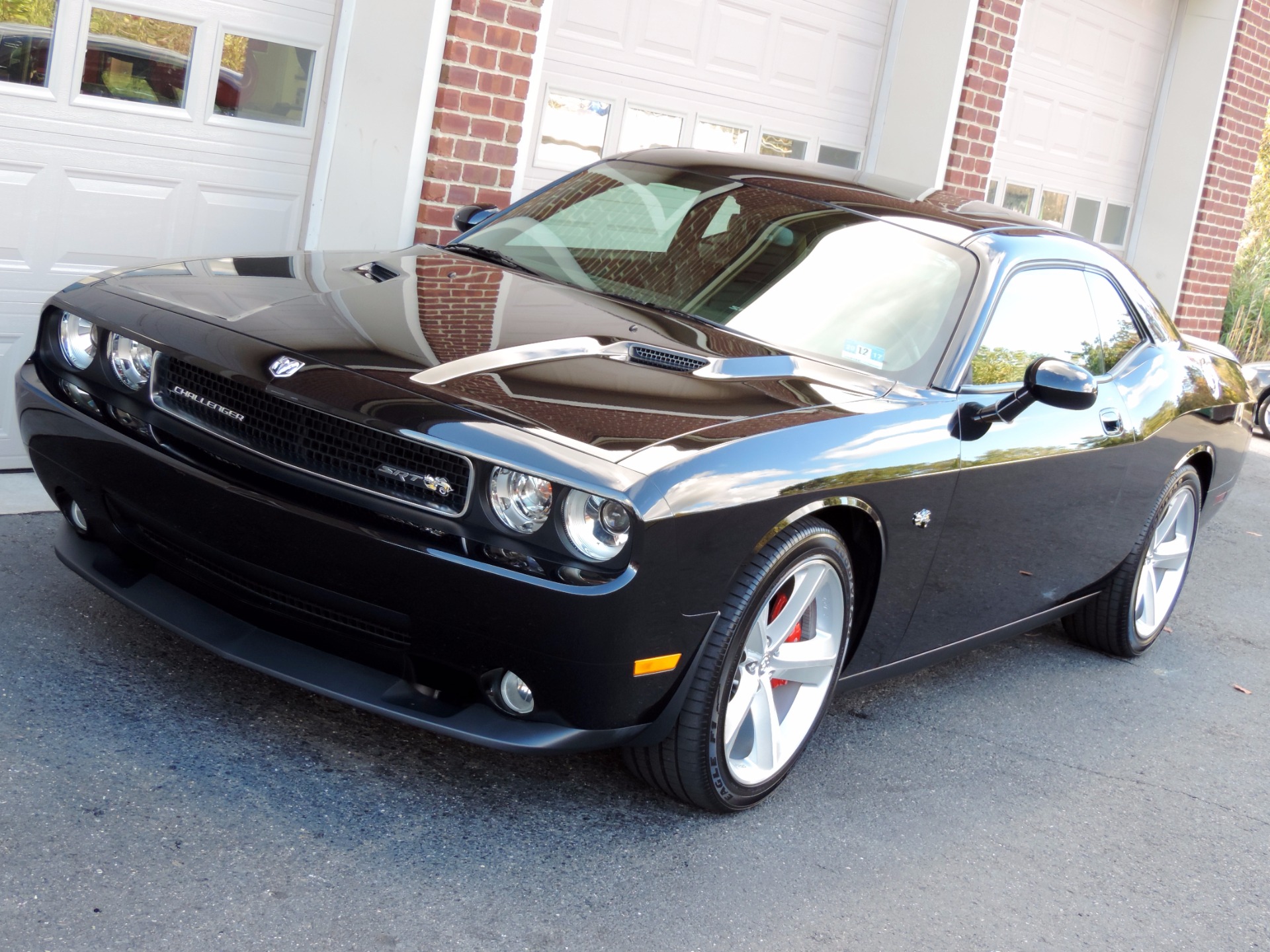 2009 Dodge Challenger SRT8 Stock 633639 for sale near Edgewater Park, NJ NJ Dodge Dealer