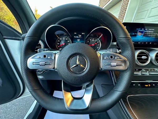 Used-2021-Mercedes-Benz-GLC-GLC-300-4MATIC
