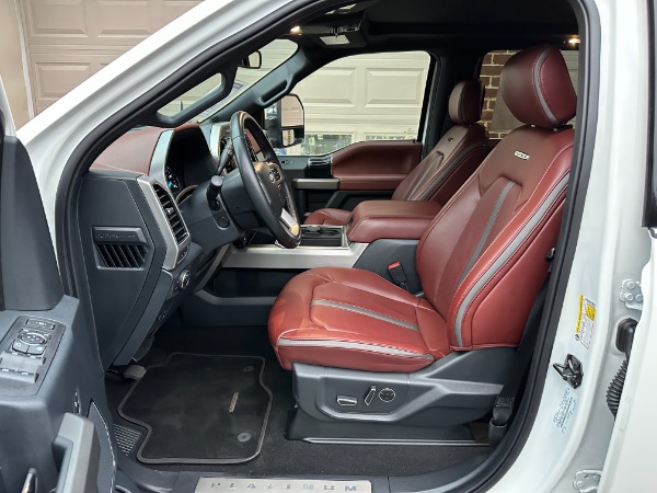 Used-2022-Ford-F-350-Super-Duty-Platinum