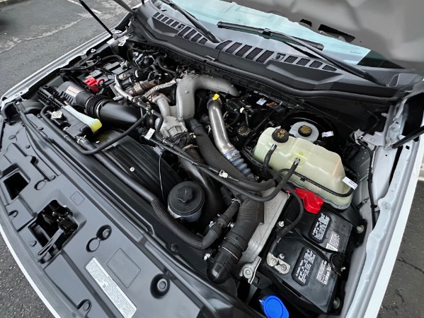 Used-2022-Ford-F-350-Super-Duty-Platinum