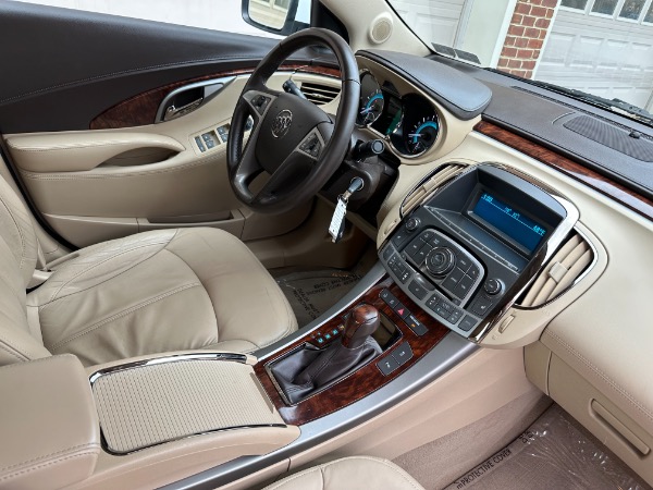 Used-2011-Buick-LaCrosse-CXL
