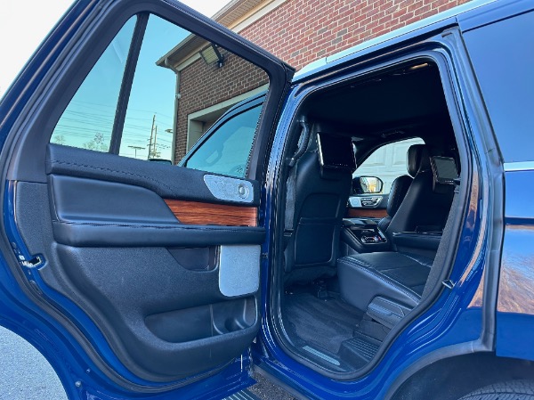 Used-2019-Lincoln-Navigator-Reserve