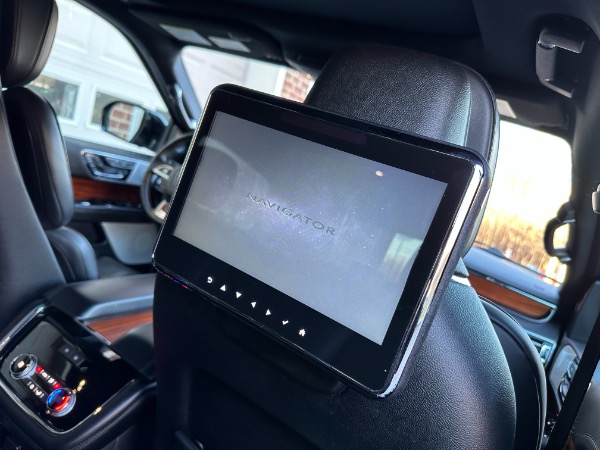 Used-2019-Lincoln-Navigator-Reserve