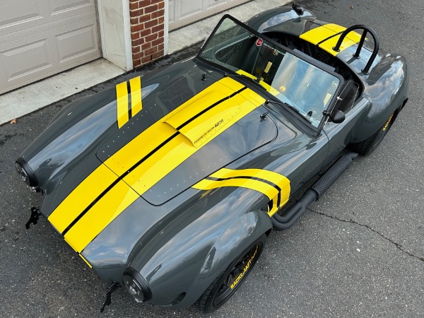 New-1965-Backdraft-Racing-Cobra-RT4B-427