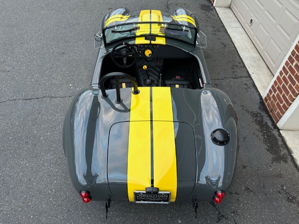 New-1965-Backdraft-Racing-Cobra-RT4B-427