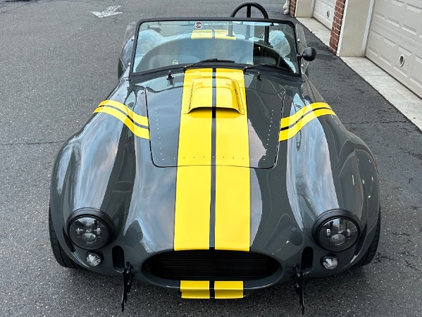 New-1965-Backdraft-Racing-Cobra-RT4B-427