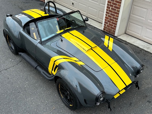 New-1965-Backdraft-Racing-Cobra-RT4B-427