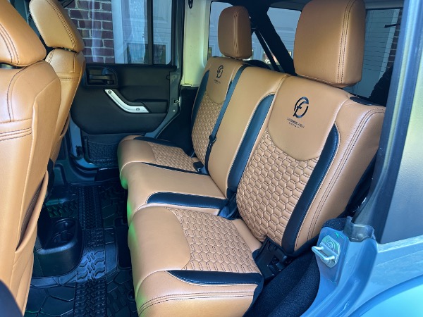 Used-2014-Jeep-Wrangler-Unlimited-Sahara