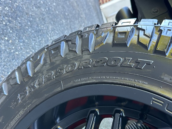 Used-2014-Jeep-Wrangler-Unlimited-Sahara