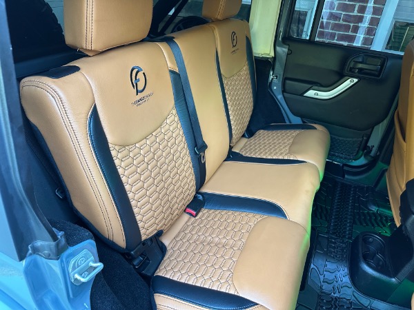 Used-2014-Jeep-Wrangler-Unlimited-Sahara