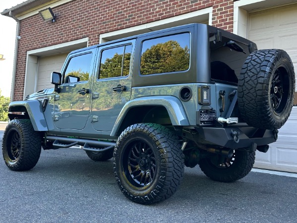 Used-2014-Jeep-Wrangler-Unlimited-Sahara