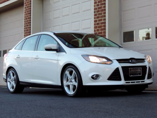 Used-2012-Ford-Focus-Titanium