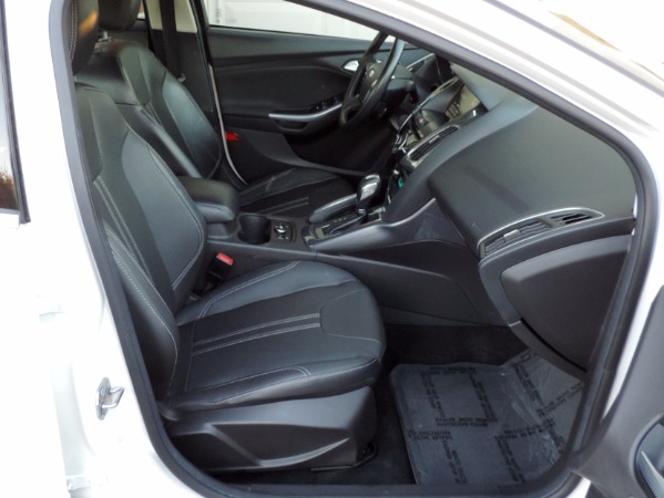 Used-2012-Ford-Focus-Titanium