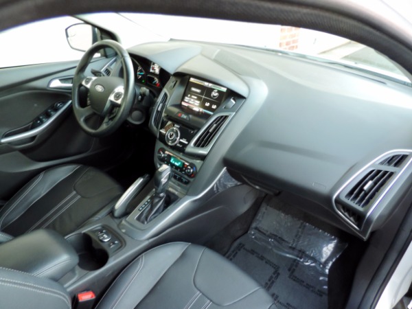 Used-2012-Ford-Focus-Titanium