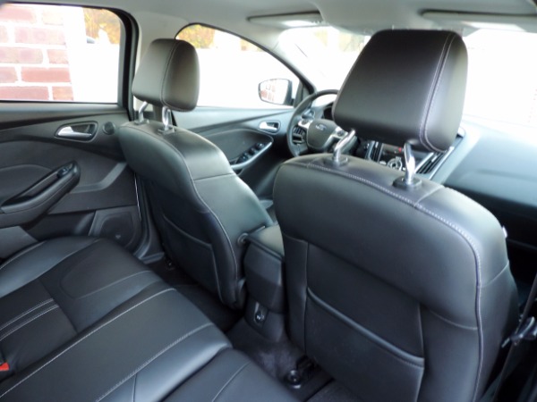 Used-2012-Ford-Focus-Titanium