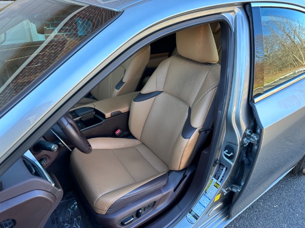 Used-2021-Lexus-ES-250-AWD-Premium
