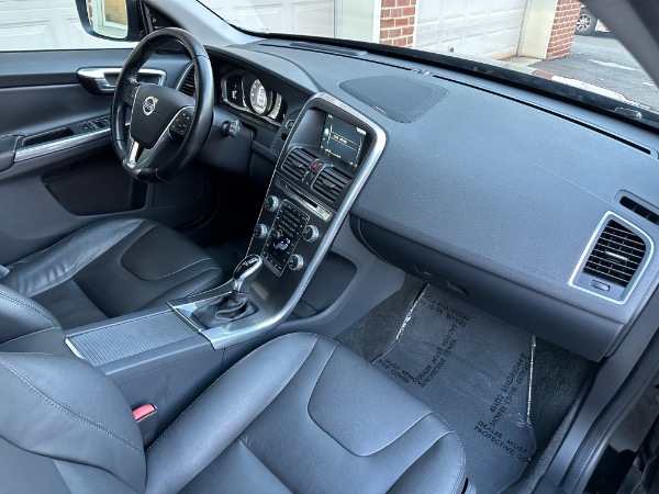 Used-2015-Volvo-XC60-T5-Drive-E-Platinum
