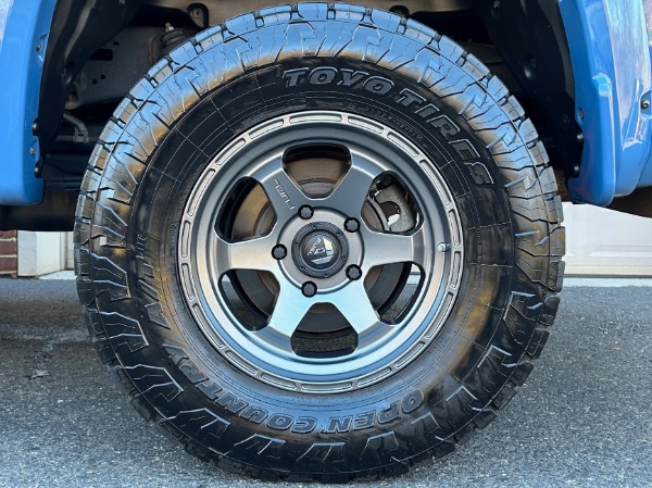 Used-2019-Toyota-Tundra-SR5