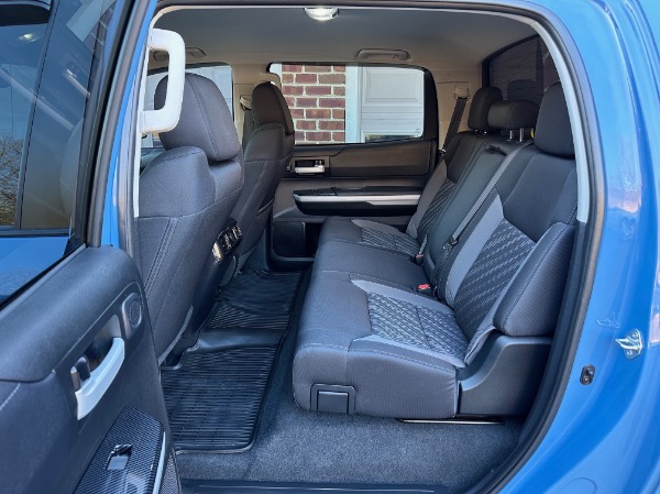 Used-2019-Toyota-Tundra-SR5