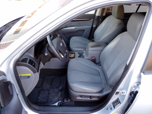 Used-2010-Hyundai-Santa-Fe-SE