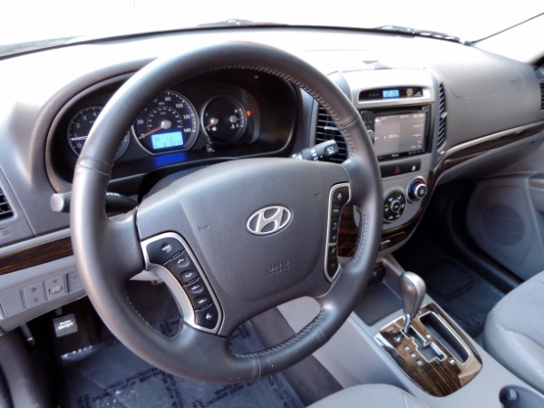 Used-2010-Hyundai-Santa-Fe-SE