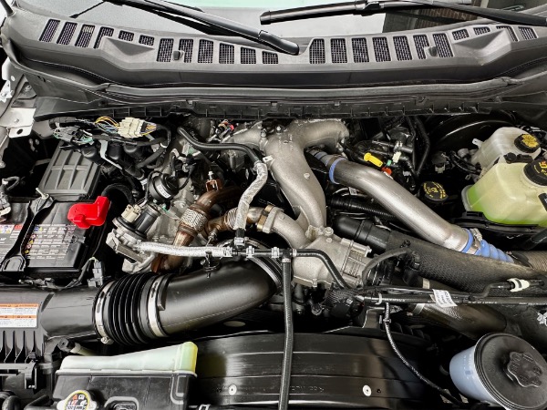 Used-2023-Ford-F-250-Super-Duty-Lariat-Diesel