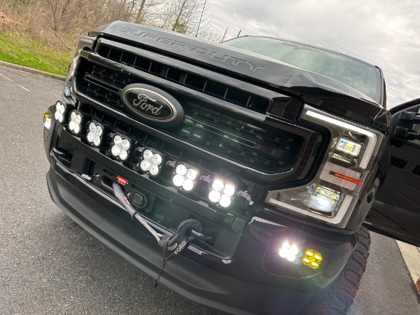 Used-2022-Ford-F-250-Super-Duty-Lariat-HENNESSEY-VELOCIRAPTOR-700