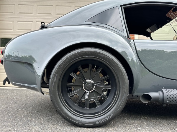 New-1965-Backdraft-Racing-Cobra-RT4B-GTR