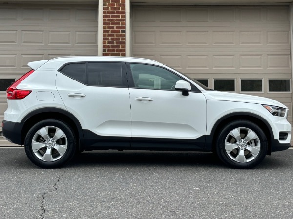 Used-2020-Volvo-XC40-T4-Momentum