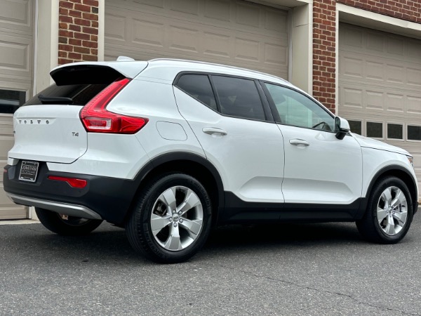 Used-2020-Volvo-XC40-T4-Momentum