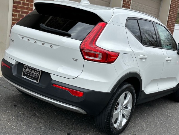 Used-2020-Volvo-XC40-T4-Momentum