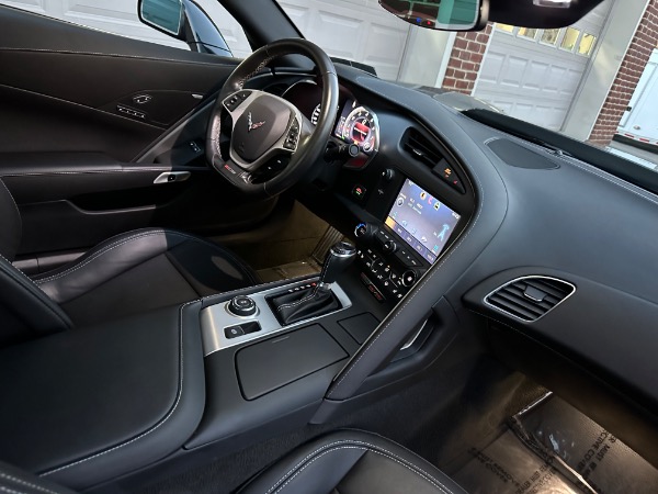 Used-2015-Chevrolet-Corvette-Z06-2LZ-Coupe