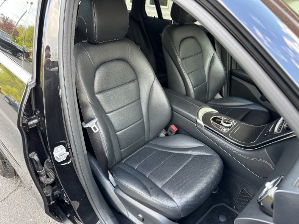 Used-2019-Mercedes-Benz-GLC-GLC-300-4MATIC