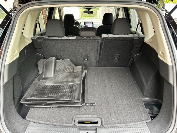 Used-2023-Nissan-Rogue-SV