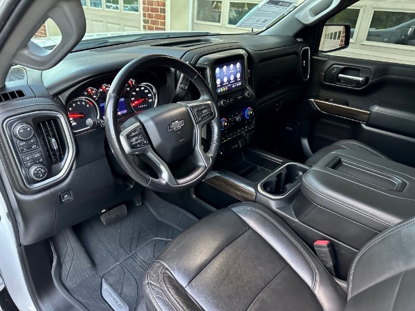 Used-2019-Chevrolet-Silverado-1500-RST