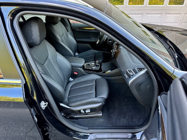 Used-2023-BMW-X3-xDrive30i