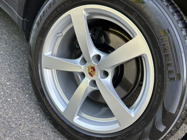 Used-2020-Porsche-Macan