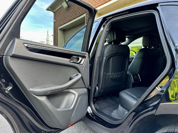 Used-2020-Porsche-Macan