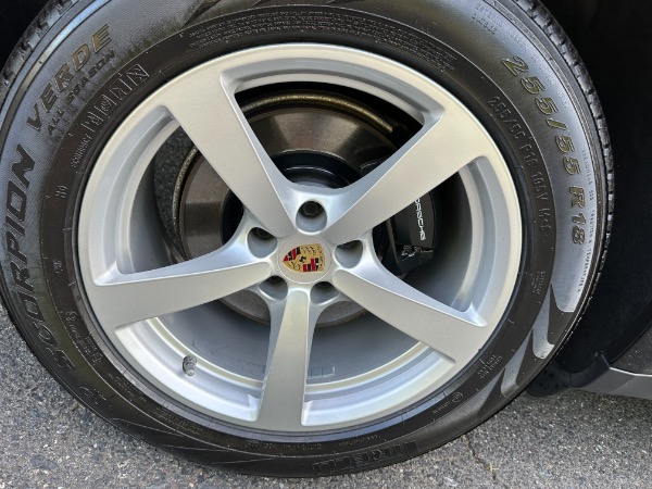 Used-2020-Porsche-Macan