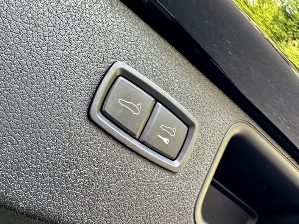 Used-2020-Porsche-Macan