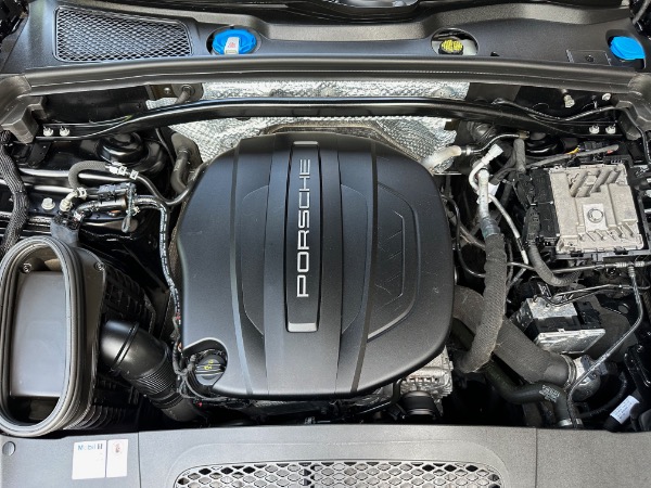 Used-2020-Porsche-Macan