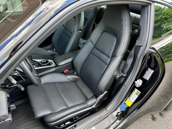 Used-2020-Porsche-911-Carrera
